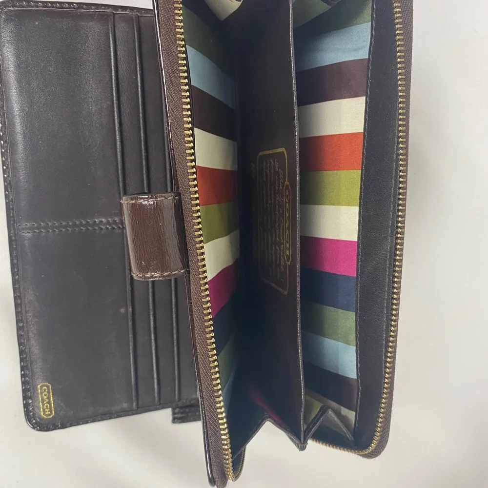 Coach Womens Brown Signature Canvas‎ Monogram Legacy Stripe Tri-Fold Wallet Snap